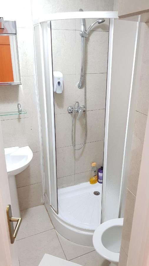 Global Downtown Apartments - Universitate - Balcescu บูคาเรสต์ ภายนอก รูปภาพ