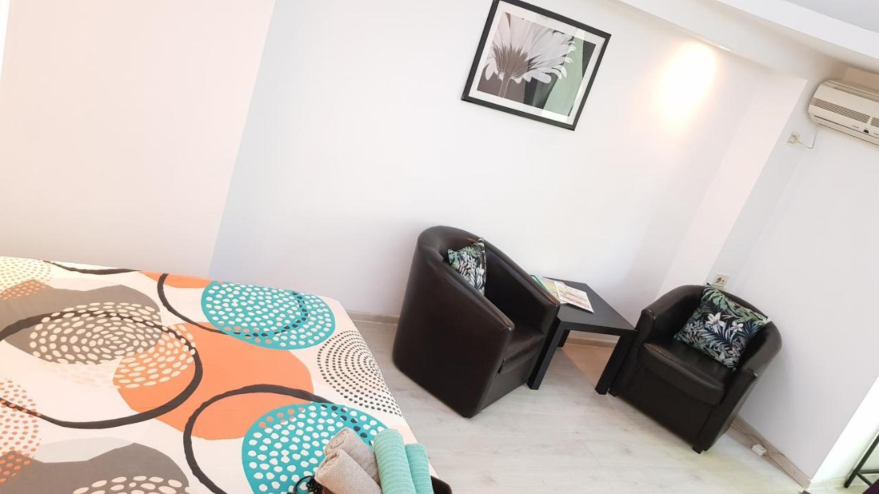 Global Downtown Apartments - Universitate - Balcescu บูคาเรสต์ ภายนอก รูปภาพ